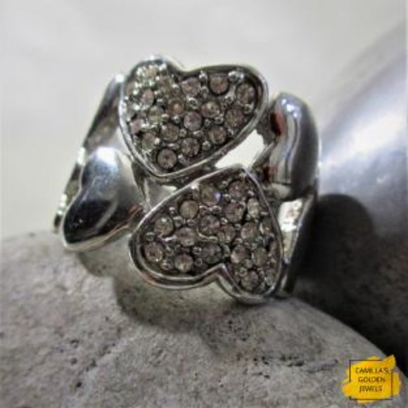 Silver Toned Heart Ring - Picture 4 of 5